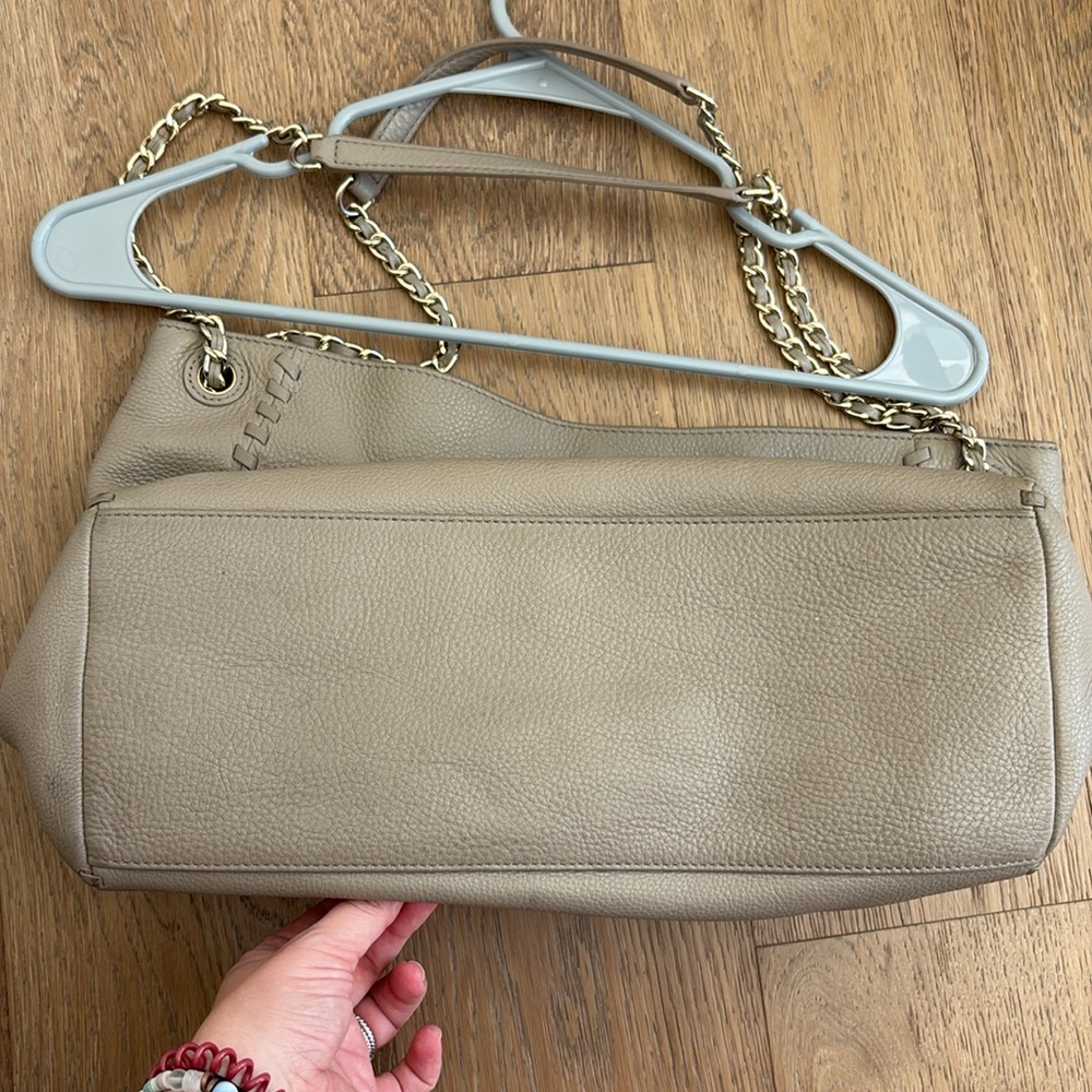Tory Burch Taupe Chain Shoulder Bag - Picture 8 of 11